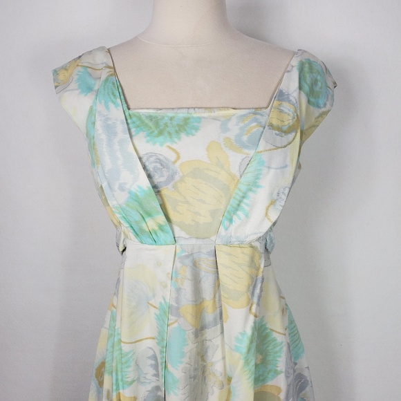 1950s Lord & Taylor Pale Floral Cotton Blend Dress - Picture 2 of 6